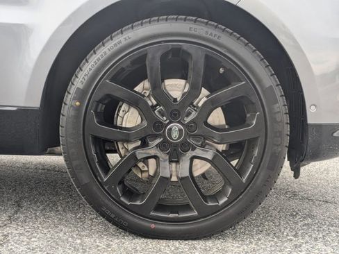 Used 2021 Land Rover Range Rover Sport HSE Silver Edition image 27
