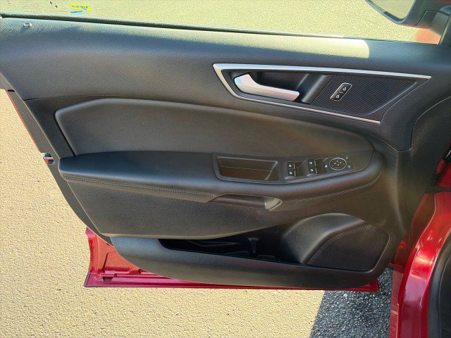 Used 2024 Ford Edge SEL w/ Convenience Package AWD/4WD image 12