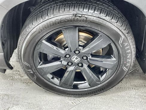 Certified 2023 Honda Pilot Elite image 10