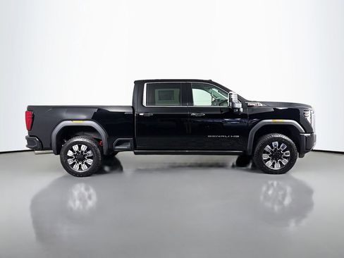 New 2026 GMC Sierra 3500 Denali w/ Denali Reserve Package AWD/4WD image 8