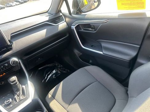 Used 2025 Toyota RAV4 LE image 23