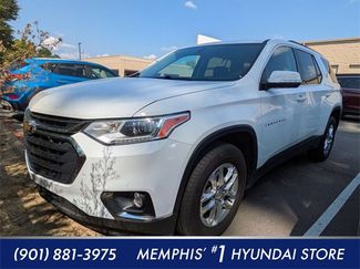 Used 2021 Chevrolet Traverse LT image 1