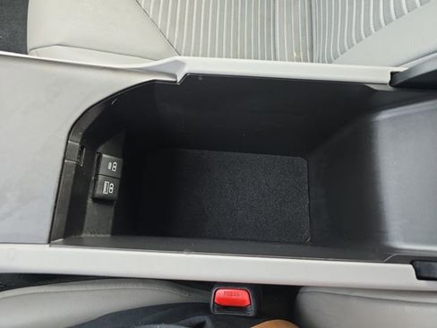 Used 2023 Toyota Camry SE image 24