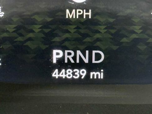 Used 2021 Jeep Wrangler Unlimited Sahara AWD/4WD image 7