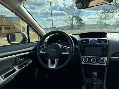 Used 2017 Subaru Crosstrek 2.0i Limited w/ Popular Package #2 AWD/4WD image 14