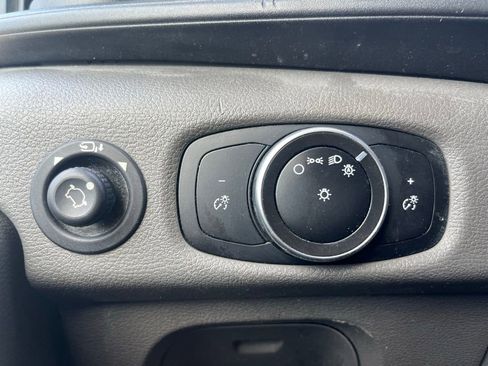 Used 2020 Ford Transit 250 148 High Roof Extended image 21