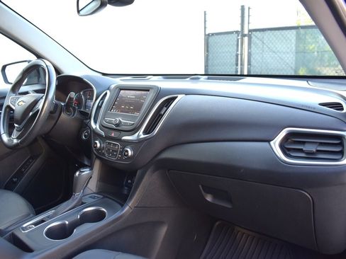 Used 2020 Chevrolet Equinox LT w/ Midnight Edition AWD/4WD image 11