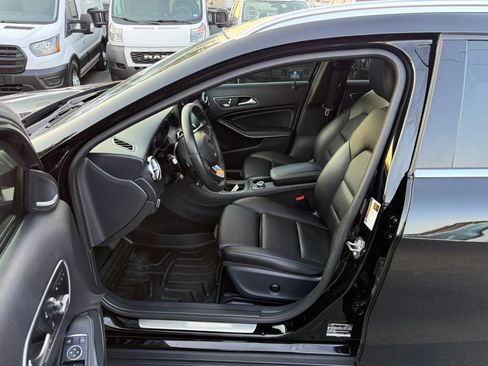 Used 2019 Mercedes-Benz GLA 250 4MATIC image 15