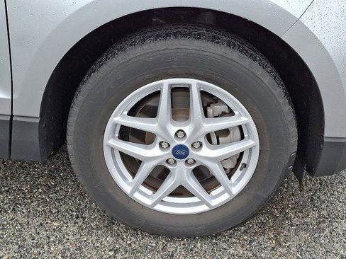 Certified 2022 Ford Edge SEL w/ Convenience Package image 8