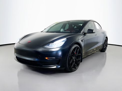 Used 2020 Tesla Model 3 Performance image 9