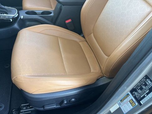 Used 2024 Kia Seltos EX FWD image 7