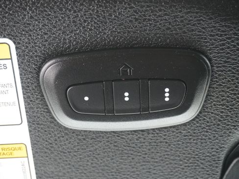 Used 2022 Jeep Wrangler Rubicon w/ Steel Bumper Group AWD/4WD image 25