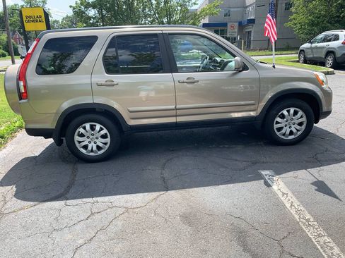 Used 2006 Honda CR-V SE image 11