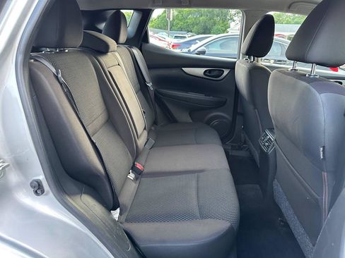 Used 2018 Nissan Rogue Sport S FWD image 34