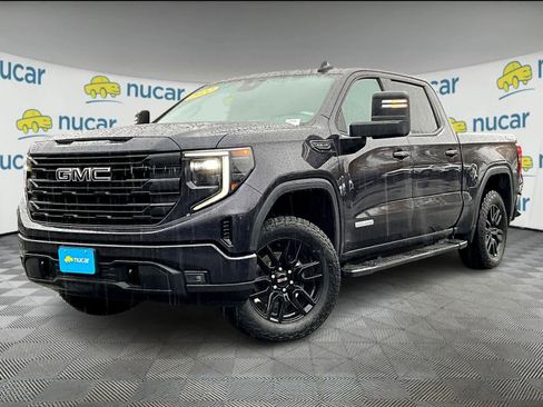 Used 2022 GMC Sierra 1500 Elevation image 3