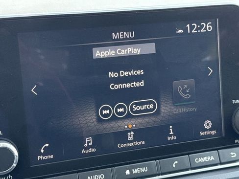 Used 2025 Nissan Rogue SV FWD image 17