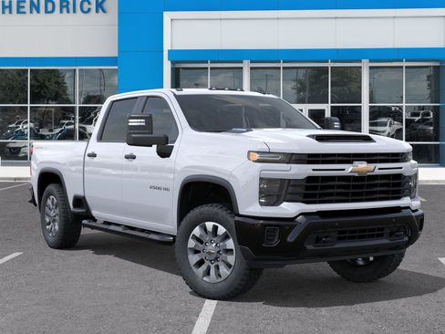 New 2026 Chevrolet Silverado 2500 Custom w/ Custom Value Package AWD/4WD image 9