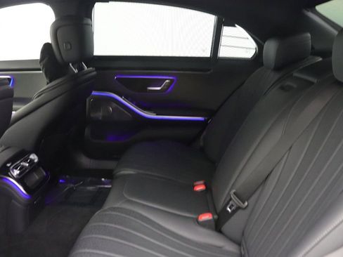 Certified 2022 Mercedes-Benz S 500 4MATIC image 34