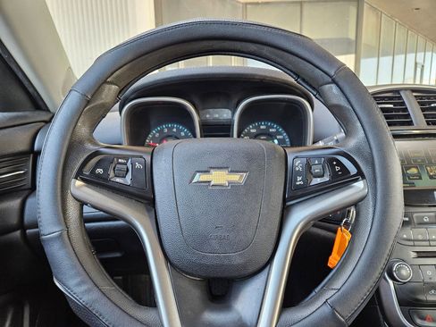 Used 2015 Chevrolet Malibu LT w/ Power Convenience Package image 11