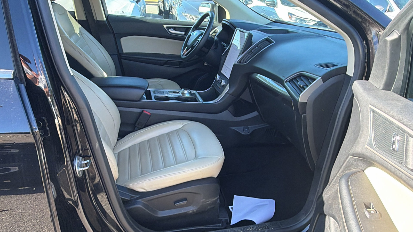 Used 2024 Ford Edge SEL AWD/4WD image 19