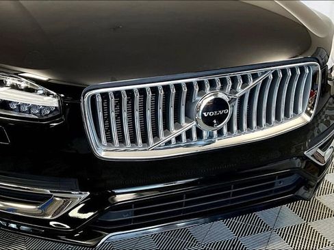 Used 2024 Volvo XC90 B5 Plus image 30