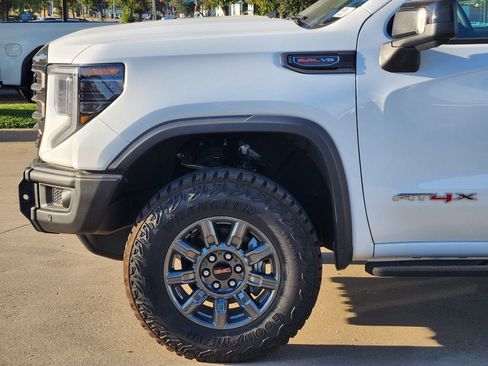New 2026 GMC Sierra 1500 AT4X AWD/4WD image 6