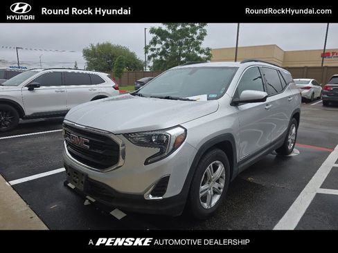 Used 2018 GMC Terrain SLE w/ Driver Convenience Package FWD image 1