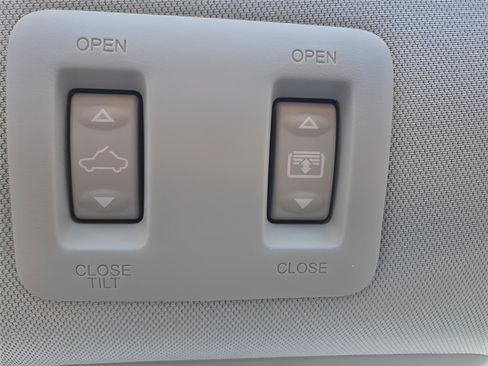 Used 2021 Nissan Murano Platinum w/ Cargo Package image 26