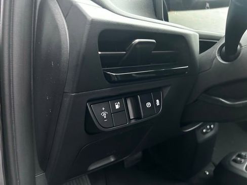 New 2025 Kia EV6 Light image 11