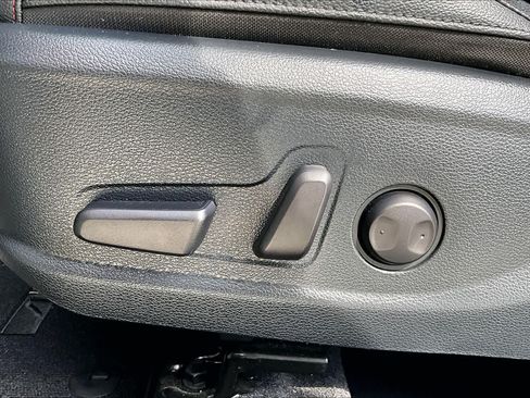 Used 2024 Kia Soul GT-Line w/ Option Group 020 FWD image 30