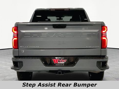 Used 2021 Chevrolet Silverado 1500 Custom AWD/4WD image 5