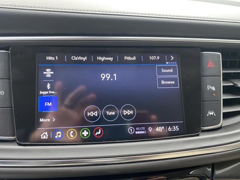 Certified 2023 Buick Enclave Essence AWD/4WD image 42