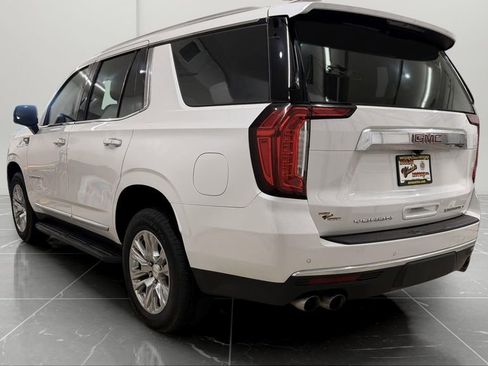 Used 2021 GMC Yukon Denali AWD/4WD image 5