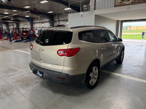 Used 2012 Chevrolet Traverse LT w/ All-Star Edition AWD/4WD image 7