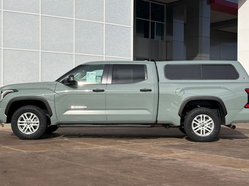 Used 2024 Toyota Tundra SR5 w/ SR5 Convenience Package image 7