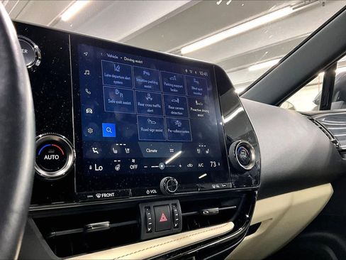 Used 2024 Lexus NX 350h AWD image 34