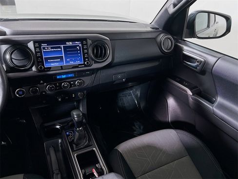 Certified 2023 Toyota Tacoma TRD Off-Road image 21