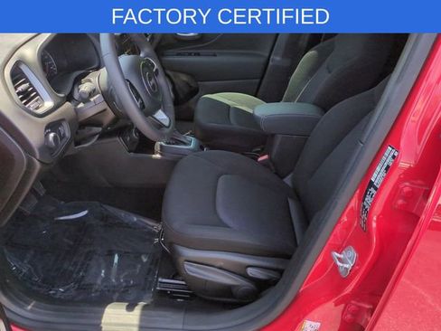 Certified 2023 Jeep Renegade Latitude AWD/4WD image 14
