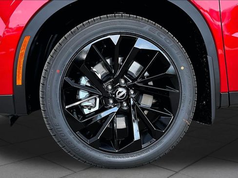 New 2026 Nissan Rogue SL AWD/4WD image 9