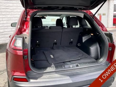 Used 2019 Jeep Cherokee Latitude w/ Popular Appearance Group FWD image 33