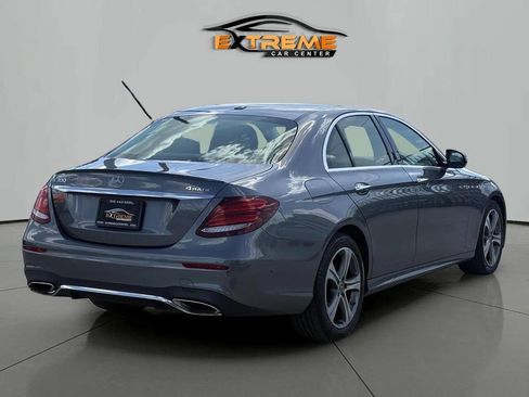 Used 2018 Mercedes-Benz E 300 4MATIC image 6