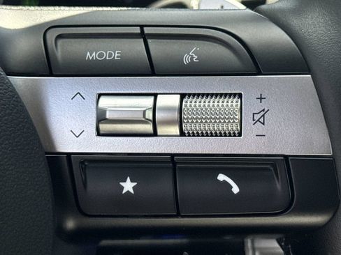 Used 2025 Hyundai Sonata Limited FWD image 24