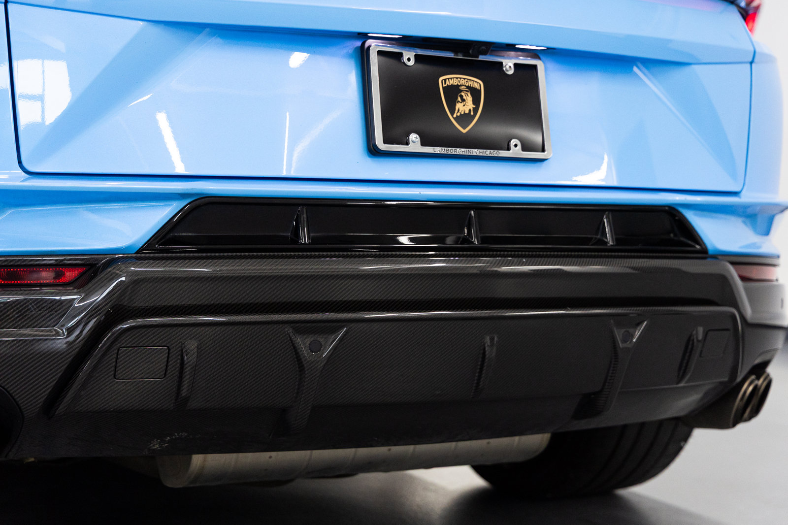 Used 2024 Lamborghini Urus Performante AWD/4WD image 28