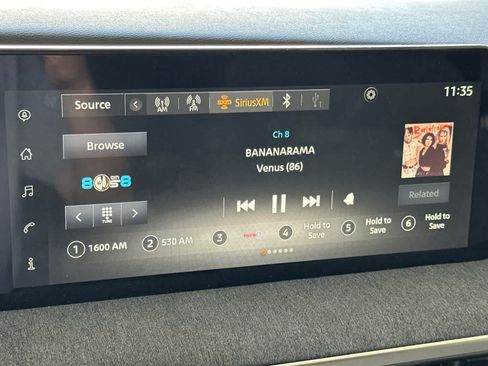 Used 2025 Nissan Kicks SV FWD image 19