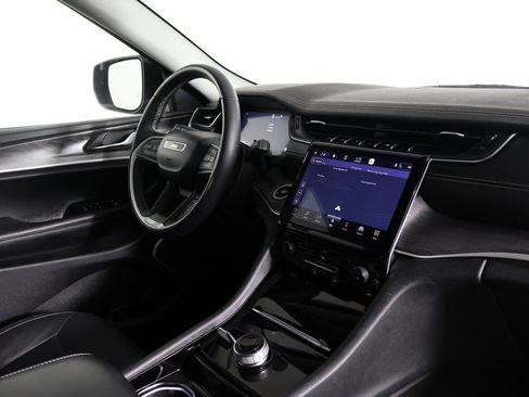 Used 2021 Jeep Grand Cherokee L Limited w/ MOPAR Finishing Package image 31