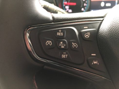 Used 2024 Chevrolet Equinox RS AWD/4WD image 35