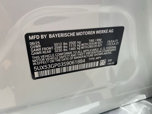 Used 2025 BMW X3 xDrive30i w/ Premium Package image 37