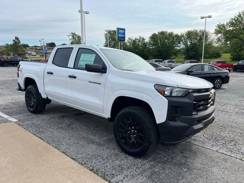 New 2026 Chevrolet Colorado W/T AWD/4WD image 4