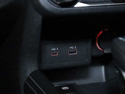 Certified 2024 Nissan Kicks SV image 27