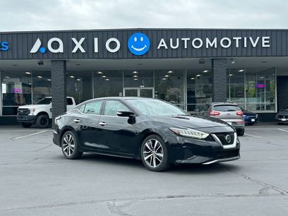 Used 2019 Nissan Maxima 3.5 SV w/ Floor Mat Group